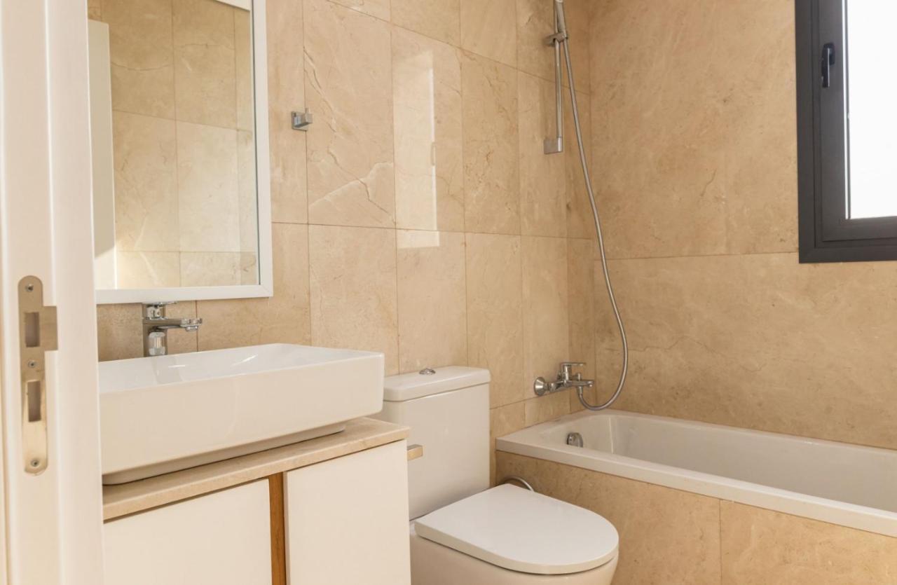 Premier 401 3 Bed Villa Paphos ภายนอก รูปภาพ